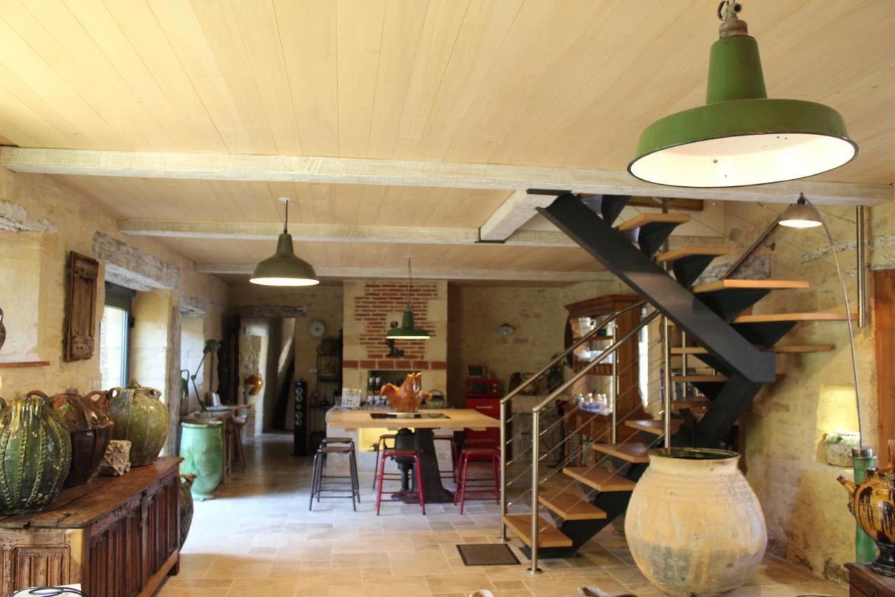 Le Clos Des Songes Saint-Leon-sur-Vezere Exterior foto